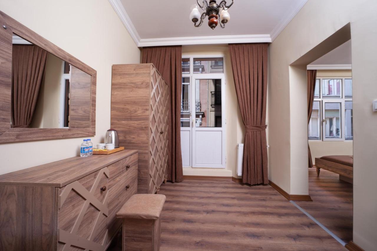 Taxim Cool Hotel Istanbul Bagian luar foto